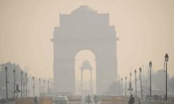 विषाक्त धुवाँले नयाँदिल्लीलाई घेर्यो, वायु प्रदूषण चरम स्तरमा
