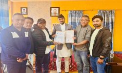 दुर्गम क्षेत्रमा सञ्चारको पहुँच पुर्याउन सञ्चारमन्त्रीसमक्ष अनुरोध