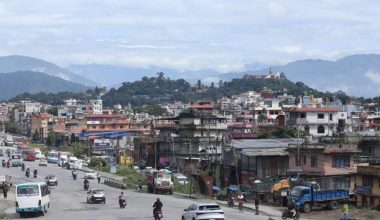 वर्षा रोकिएसँगै काठमाडौं उपत्यकाको जनजीवन सामान्य बन्दै