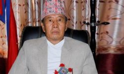 कोशी प्रदेश प्रमुख खापुङसमक्ष अख्तियार वार्षिक प्रतिवेदन हस्तान्तरण