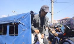 माइतीघरमा प्रदर्शन गर्न पुगेका ५० जना प्रहरी नियन्त्रणमा