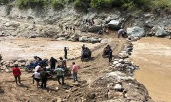 मेची राजमार्ग अवरुद्ध