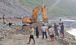 बिपी राजमार्गः ‘ट्र्याक’ खुलाएसँगै मर्मत थालियो