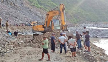 बिपी राजमार्गः ‘ट्र्याक’ खुलाएसँगै मर्मत थालियो