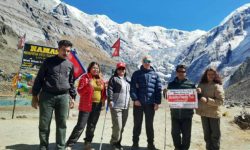 अपाङ्गता भएकाहरुले गरे अन्नपूर्ण आधार शिविरको पदयात्रा