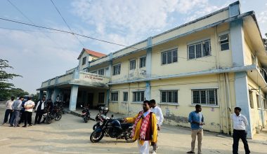 अस्पतालकै भवनबाट गाउँपालिकाको सेवा