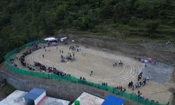 लाम्पाटामा पाखो सम्याएर खेलमैदान निर्माण