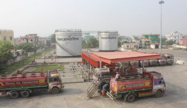 घनाबस्तीमा निगमको डिपो, स्थानीयद्वारा तत्काल स्थानान्तरणको माग