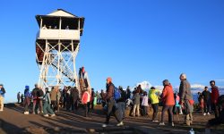 सूर्योदय र सूर्यास्त सहित हिमशृङ्खलाको दृश्यावलोकन गर्न पुनहिल पुग्ने कि !