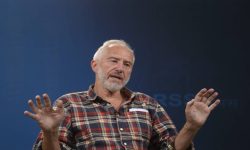 हिउँजस्तै हिमाली संस्कृति पनि विलिन हुँदैछ : चलचित्र निर्देशक एरिक