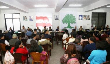 मङ्सिरभित्र कांग्रेसको नियमित महाधिवेशन नभए केन्द्रीय समिति भङ्ग गर्न माग