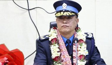 निवर्तमान आईजीपी खापुङलाई विदेश भ्रमणमा रोक