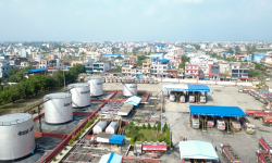 बस्तीबीचमा भलबारी डिपो, अव्यवस्थित पार्किङ र आगलागीको जोखिमले स्थानीय त्रसित