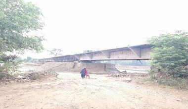 तीनवर्षमा बन्नुपर्ने कञ्चनपुरको दुई पुल नौ वर्षमा पनि सम्पन्न भएन