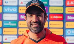 एनपिएल : रवि बने अर्धशतक बनाउने तेस्रो खेलाडी