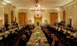 साउदी राजकुमारको सम्मानमा ह्वाइट हाउसमा ट्रम्पद्वारा भव्य रात्रिभोज’