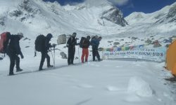 मुस्ताङमा पहिलोपटक ‘छुआमा’ हिमालको सफल पर्वतारोहण