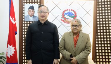 प्रधानमन्त्रीसँग चिनियाँ राजदूतको भेटमा नेपाल र चीनबीचको सम्बन्धका विविध आयाम र द्विपक्षीय हितका विषयमा छलफल