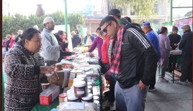 स्थानीय उत्पादन प्रवर्द्धन गर्न गोङ्गबुमा कृषि मेला