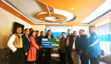 सानिमा रिलायन्स लाईफद्वारा इलाम नगरपालिकाको पहिरो प्रभावित क्षेत्रलाई सहयोग