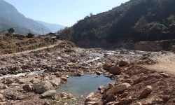 भूजीखोलाका बाढीपीडित अझै राहतकै पर्खाइमा