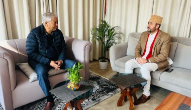 प्रतिनिधिसभा निर्वाचनको वातावरण बनाउने सन्दर्भमा सभापति देउवा र सञ्चारमन्त्री खरेलबीच छलफल