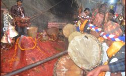 दुप्चेश्वर महादेव मन्दिरमा भक्तजनको घुइँचो