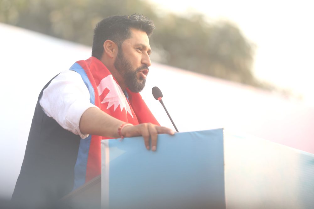 देशमा विद्यमान समस्या समाधानका लागि हामीलाई सहयोग गर्नुहोस् : सभापति लामिछाने