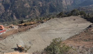 अन्नपूर्णको भुवाने देउरालीमा पाखो सम्माएर खेलमैदान निर्माण