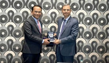 गभर्नर पौडेल र आरबीआईका गभर्नर मलहोत्राबीच भेटवार्ता