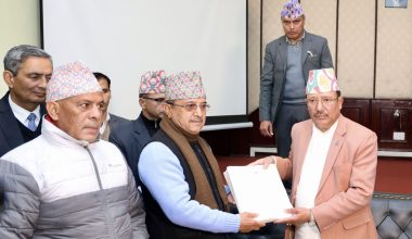 विगतका निर्णय र नजिरका आधारमा कांग्रेसको विवाद समाधान गर्न कार्यवाहक सभापति खड्काको आग्रह