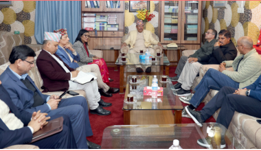 दल र उम्मेदवारसँग बैंकिङ प्रणालीबाट कारोबार गरौँ : कार्यवाहक प्रमुख निर्वाचन आयुक्त भण्डारी