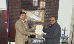 मधेश प्रदेशका मुख्य न्यायाधिवक्ता सिंहद्वारा शपथ ग्रहण