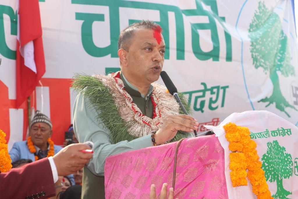 अबको पाँच वर्ष स्वर्णिम बनाउने छौं, मुलुकलाई दुर्घटनामा पर्न दिन्नौं : सभापति थापा