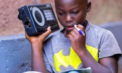 विश्व रेडियो दिवस आज मनाइँदै