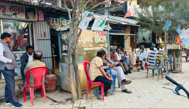 पुराना प्रतिबद्धताको हिसाब माग्दै सिरहाका मतदाता
