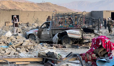 काबुल र कान्दहारमा बमबारी, पाक–अफगान सीमामा भीषण भिडन्त