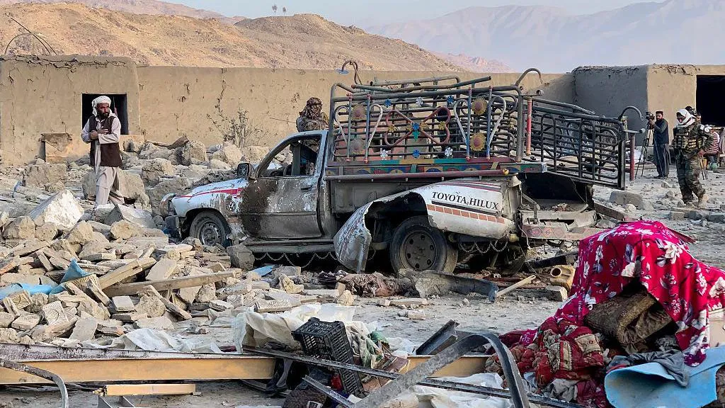 काबुल र कान्दहारमा बमबारी, पाक–अफगान सीमामा भीषण भिडन्त