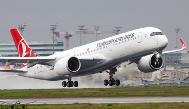 दायाँ इञ्जिनमा आगलागीको सङ्केत देखिएको जहाज सुरक्षित अवतरण