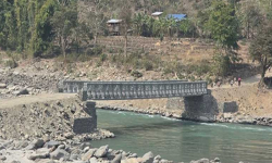सुनकोशीको बङ्शिलाघाटमा अस्थायी बेलिब्रिज सञ्चालन