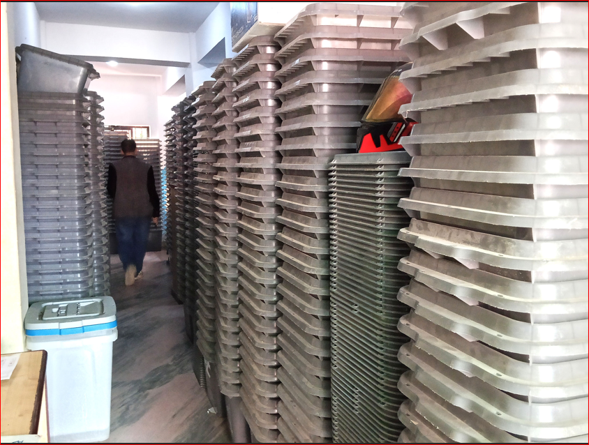 देशभरका १६५ वटै निर्वाचन क्षेत्रमा पुग्यो निर्वाचन सामग्री