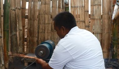 गाउँमै पुख्र्यौली कालिगड पेसा संरक्षणमा जुट्दै युवा