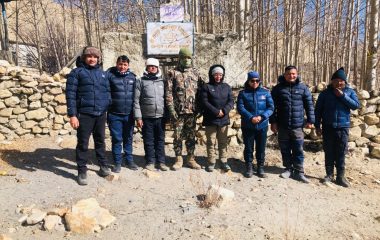 सदरमुकामदेखि एक सय किलोमिटर टाढा छन् मतदान केन्द्रहरू