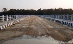 बाह्र वर्षपछि दोदा नदीमा पुल निर्माण