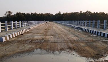 बाह्र वर्षपछि दोदा नदीमा पुल निर्माण