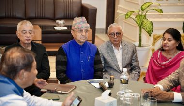 कांग्रेसका देउवा र कोइराला समूहको बैठक