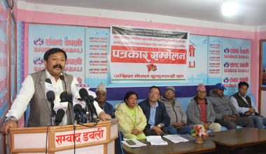 ७० लाख सुकुम्बासी सडकमा उत्रे कसैले रोक्न सक्दैन : भूमि आयोगका पूर्वउपाध्यक्ष खड्का