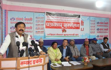 ७० लाख सुकुम्बासी सडकमा उत्रे कसैले रोक्न सक्दैन : भूमि आयोगका पूर्वउपाध्यक्ष खड्का