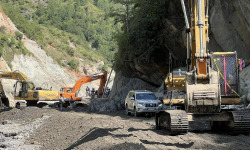 वर्षायाममा पुनर्निर्मित बीपी राजमार्गबाटै यातायात सञ्चालन गर्ने तयारी