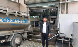 बुबाको पेसालाई पछ्याउँदै सफल डेरी उद्यागी बनेका योगेन्द्र